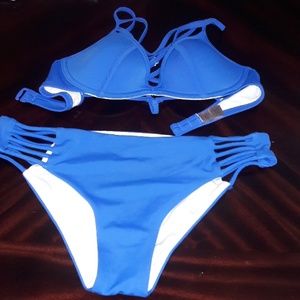 Super cute PINK swim 💙